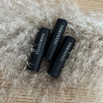 POMADKA DO PIELĘGNACJI UST – PERMANENTLY